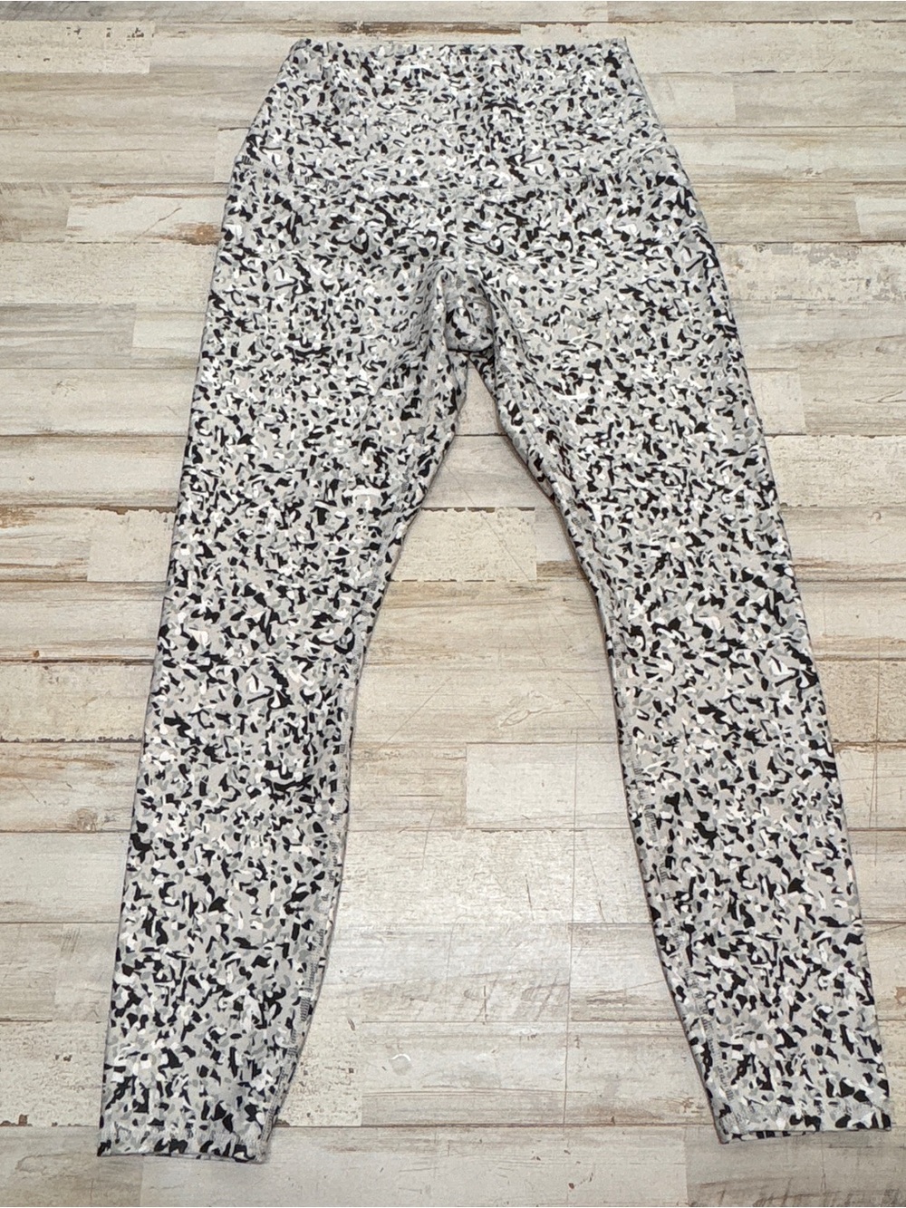Lot of 2 Women’s Small RBX Athletic Leggings - Picture 8 of 10